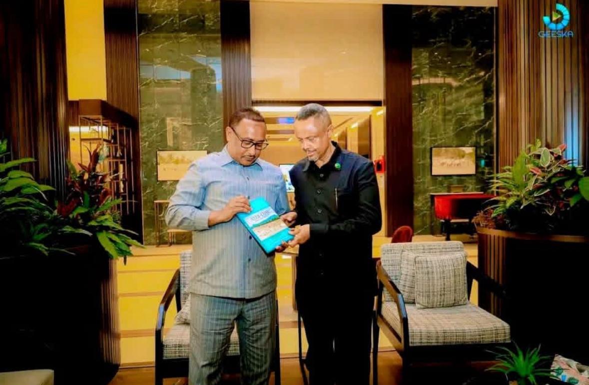DJIBOUTI–MOGADISCIO  UN ÉCHANGE DE CADEAUX, SYMBOLE D’AMITIÉ ET DE FRATERNITÉ